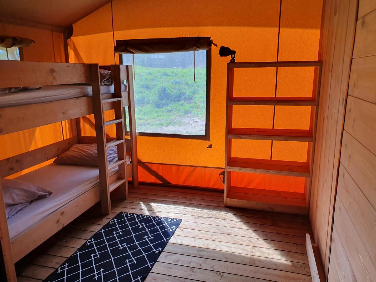 Luxury Safari Tents At Moulin Du Pommier Glamping & Camping Saulgond Exterior photo